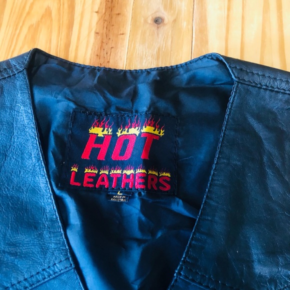 HOT LEATHERS Motorcycle Vest Men's L Leather Black Biker Snap VTG And a Tshirt M - Picture 3 of 16